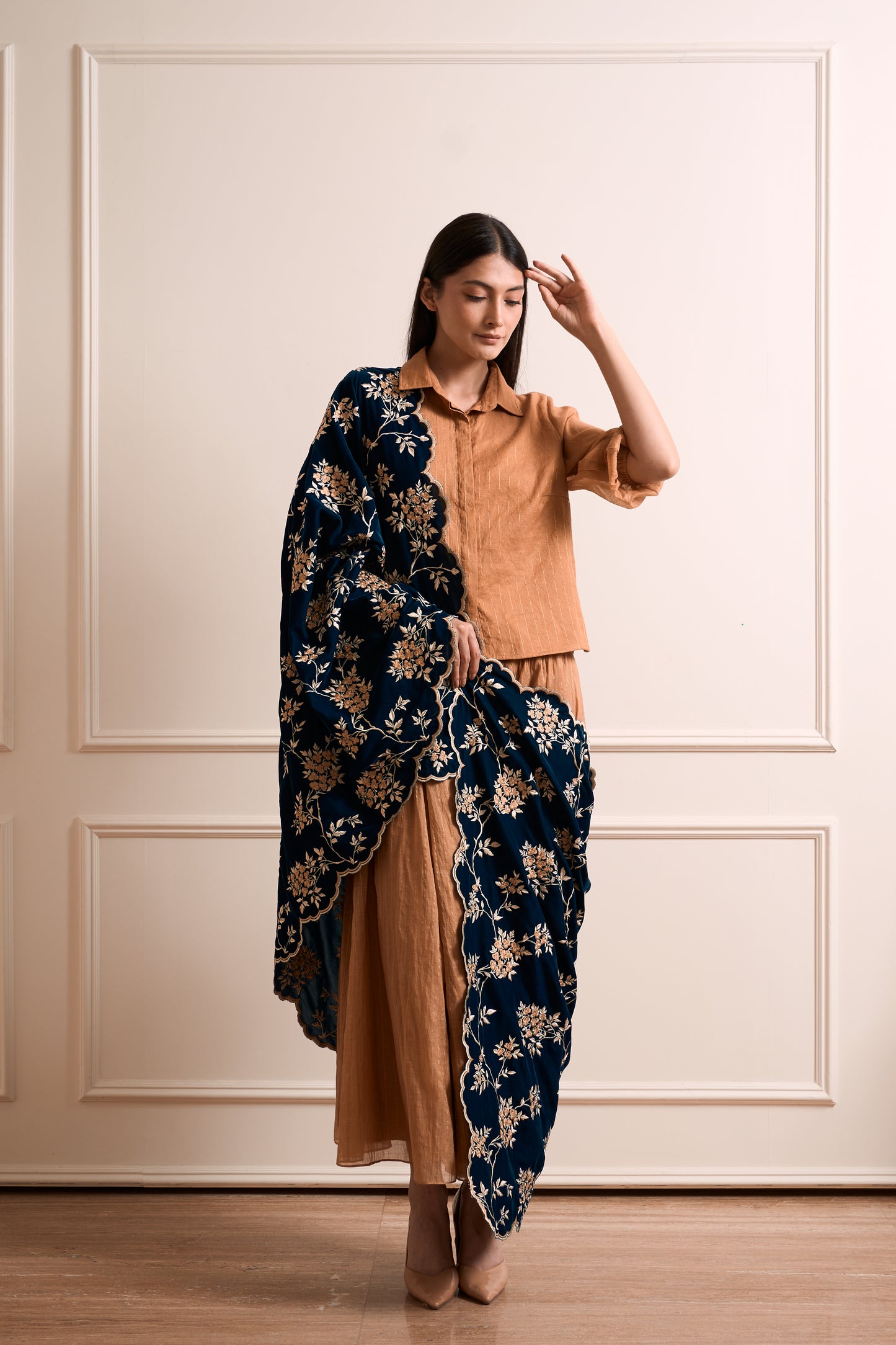 Deep Green Zari Embroidered Stole