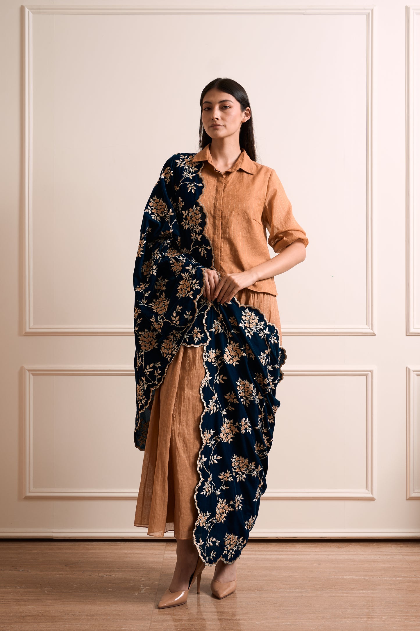 Deep Green Zari Embroidered Stole