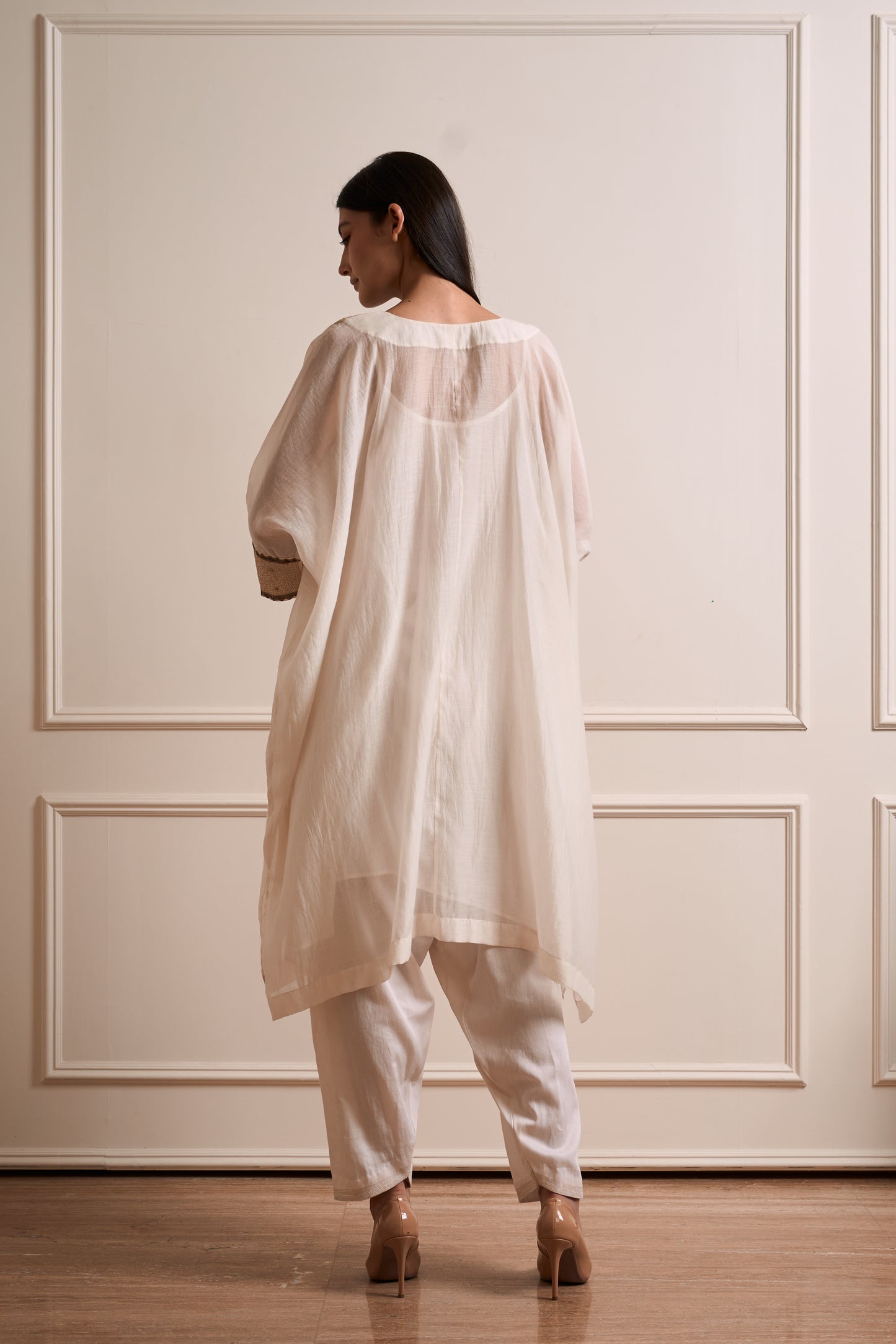 Bela Ivory Malmal Kaftan kurta Set