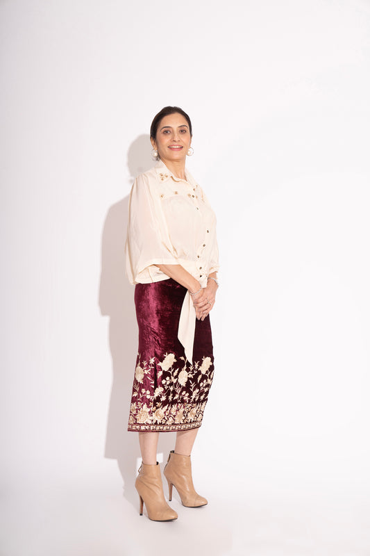 Wine Makhmal Embroidered Back Slit Straight Skirt