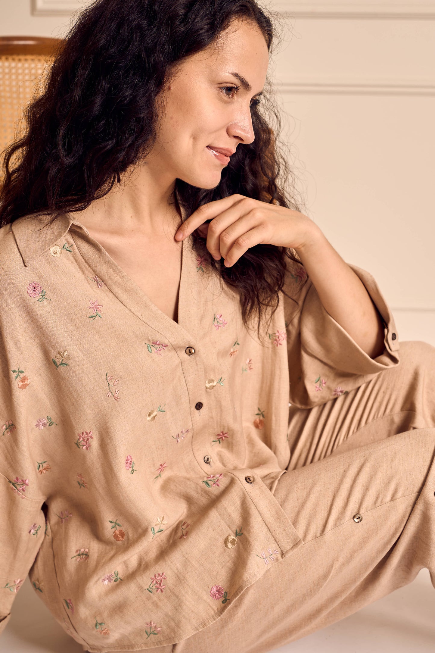 MEADOW MUSE NUDE Ditsy flower embroirdered Coord Shirt