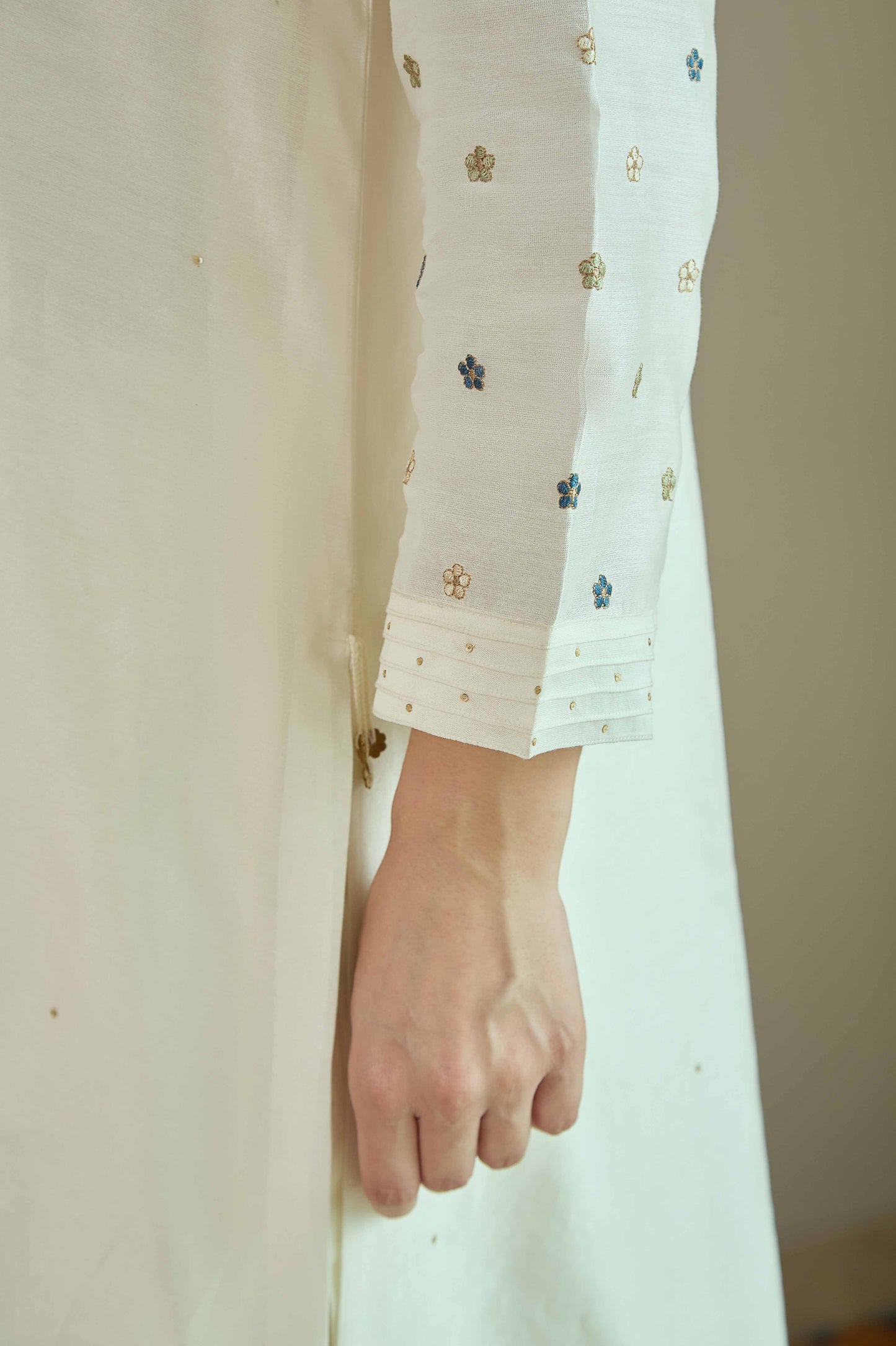 Gul-e-Chand Ivory/Powder Blue Pure silk Chanderi Kurta Set