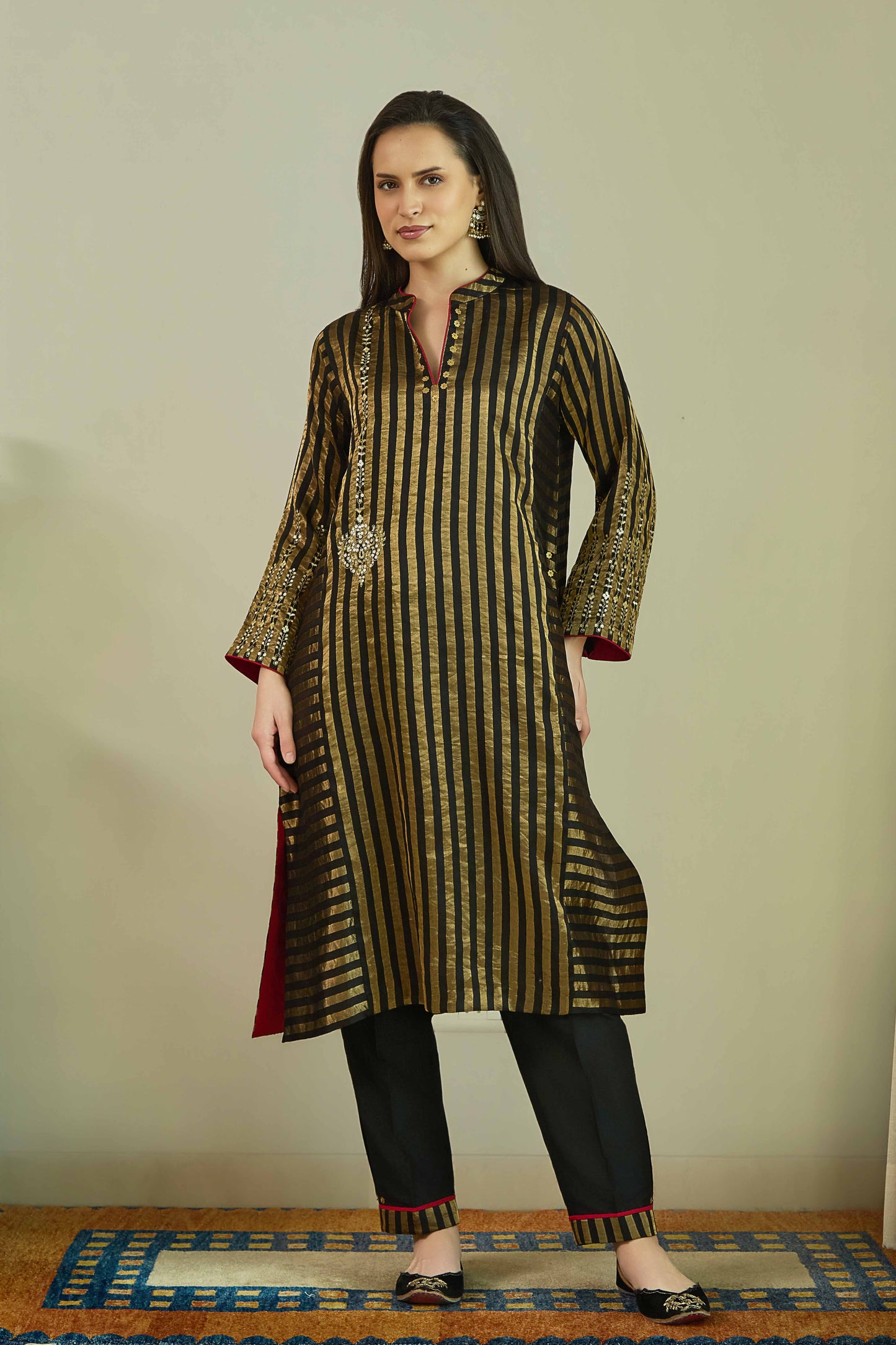 Raaz-e-Falak Black - Stripe Pure Silk Tissue Chanderi Kurta Set