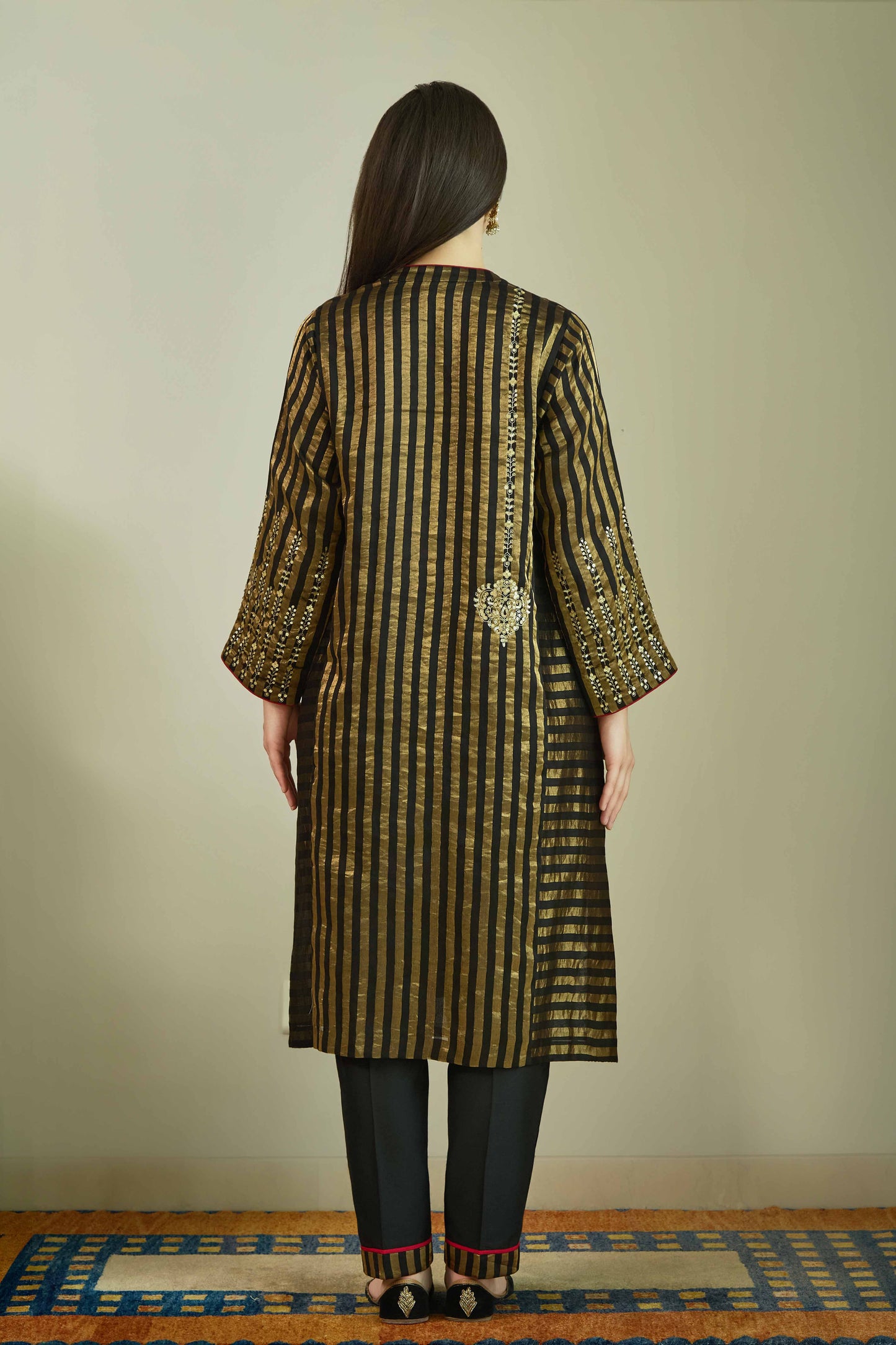 Raaz-e-Falak Black - Stripe Pure Silk Tissue Chanderi Kurta Set