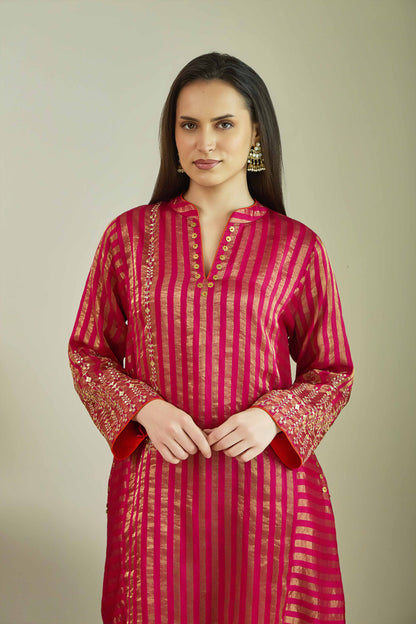 Raaz-e-Falak Fuschia - Stripe Pure Silk Tissue Chanderi Kurta Set