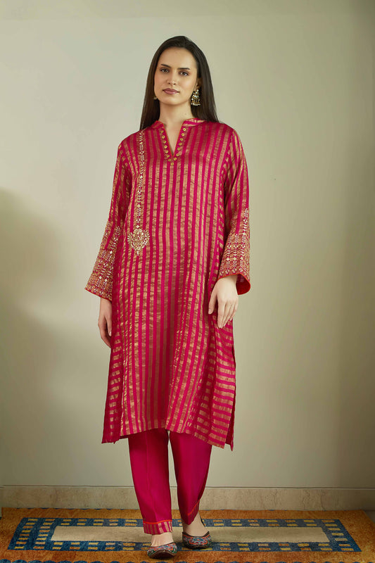 Raaz-e-Falak Fuschia - Stripe Pure Silk Tissue Chanderi Kurta Set