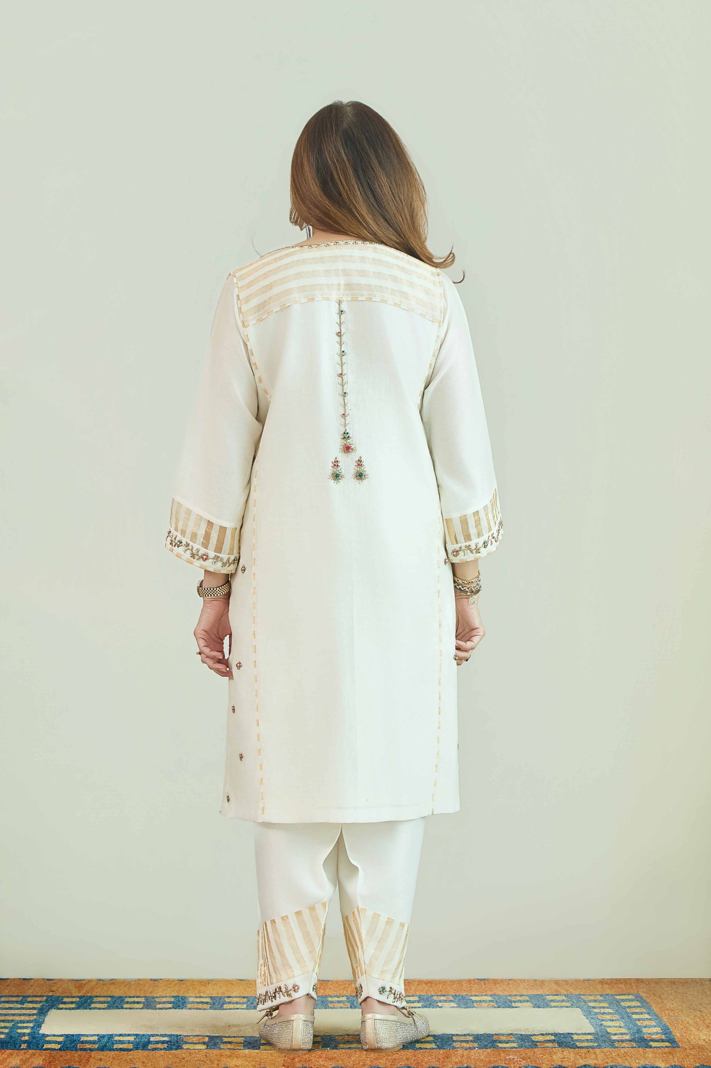 Raaz-e-Bahar Ecru - Pure Silk Chanderi Set