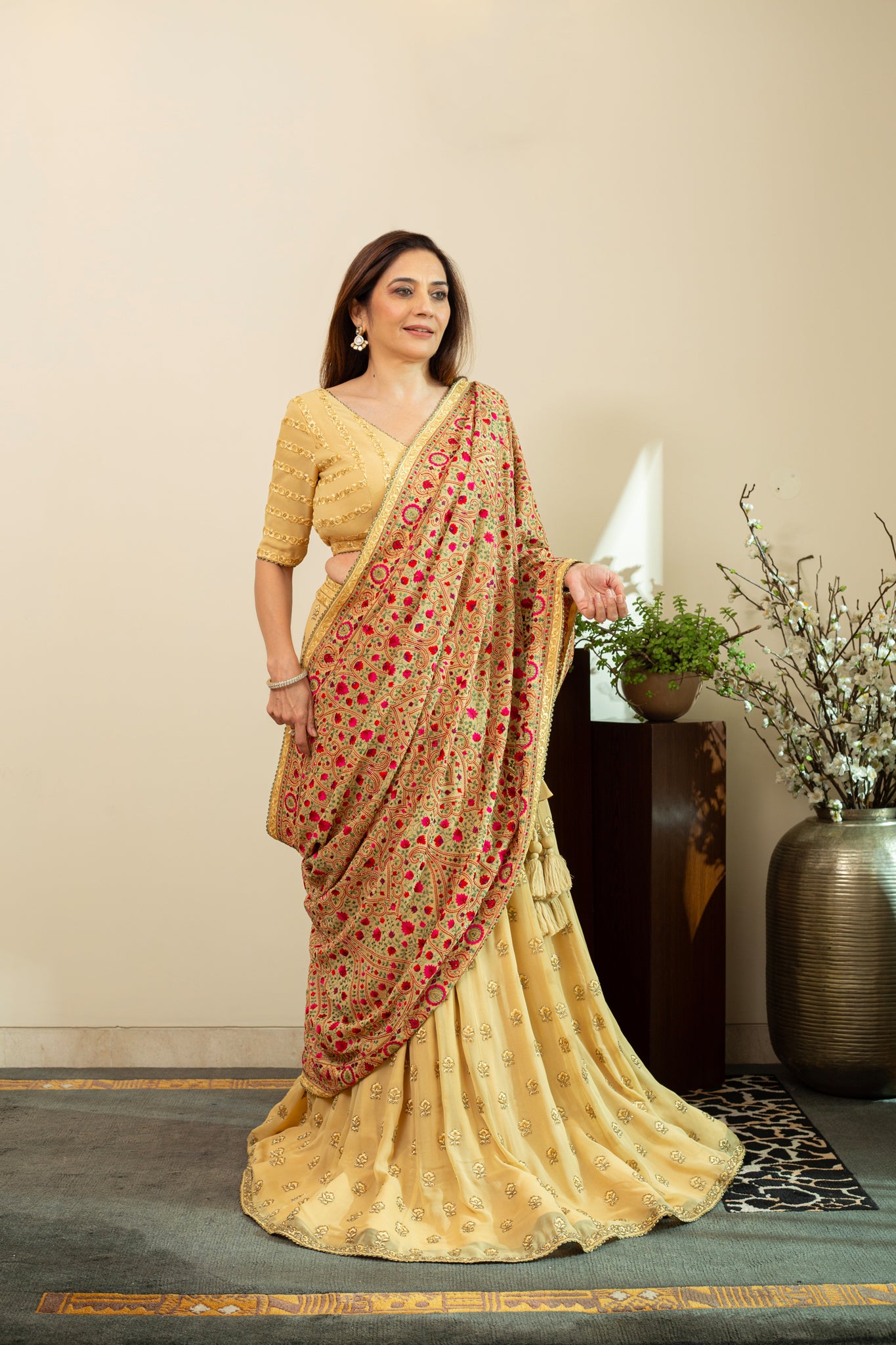 INAYA Gold Multithread Heavy Dupatta