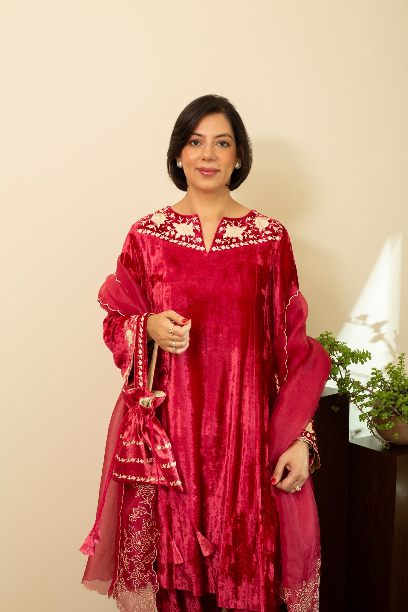 KANER Rani Pink Makhmal Velvet Kurta Set with Dupatta