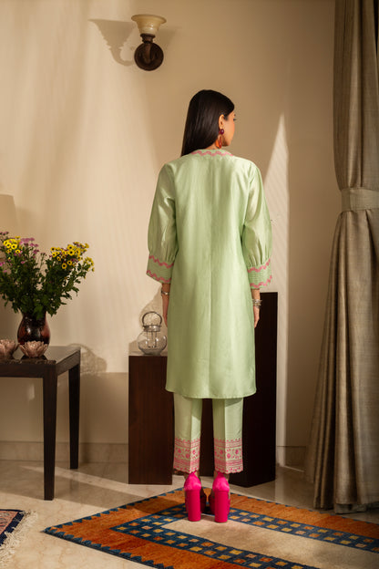 Gul-Meh Sea Green Embroidered Coord Set Suit on Pure Silk Chanderi