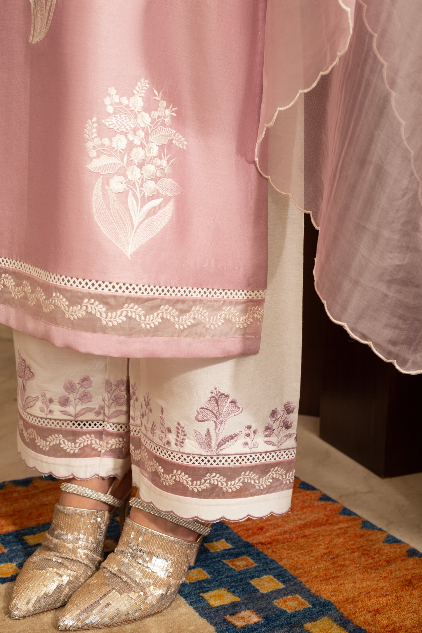 Chandni Lilac Pure Silk Chanderi 3 pc Embroidered suit set with pure organza scalloped dupatta