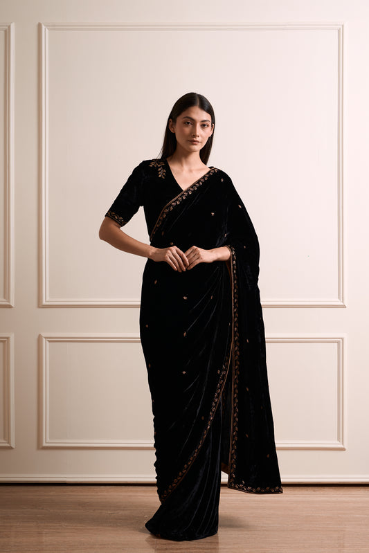 Mogra Black Stitched Saree 3piece set