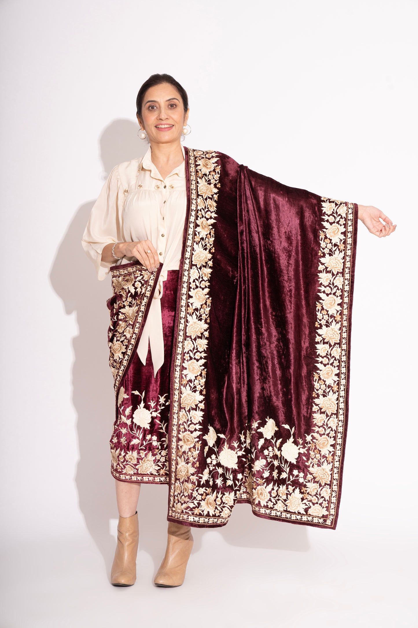 Wine Makhmal Stole with Parsi Embroidery