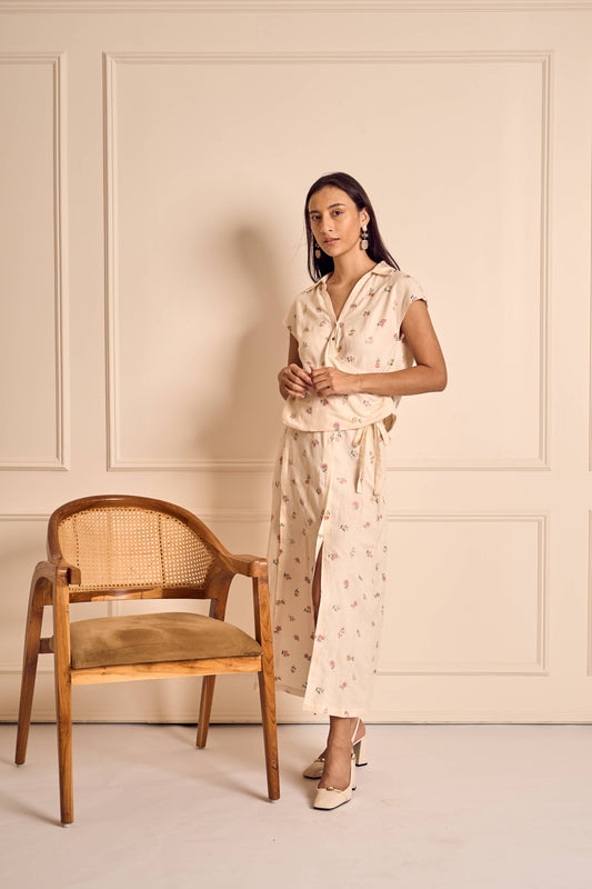 PETAL POISE IVORY LINEN Ditsy embroidered Pleated top with Front slit skirt SET