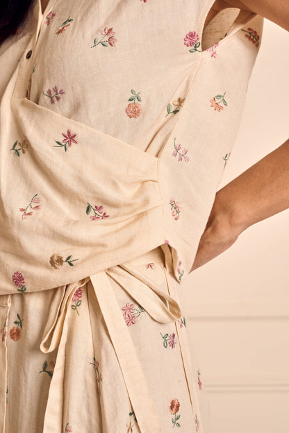 PETAL POISE IVORY LINEN Ditsy embroidered Pleated top with Front slit skirt SET