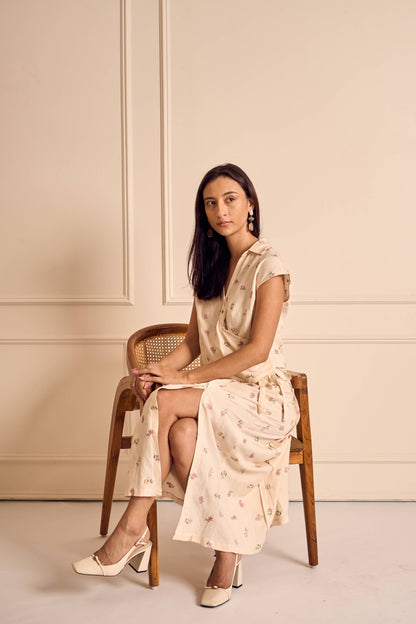PETAL POISE IVORY LINEN Ditsy embroidered Pleated top with Front slit skirt SET