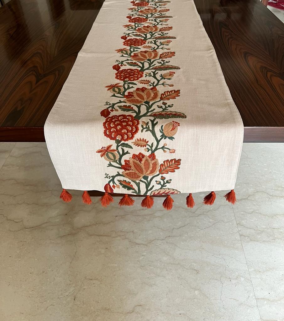 SAND FLORAL RUST EMBROIDERY TABLE RUNNER WITH TASSLES