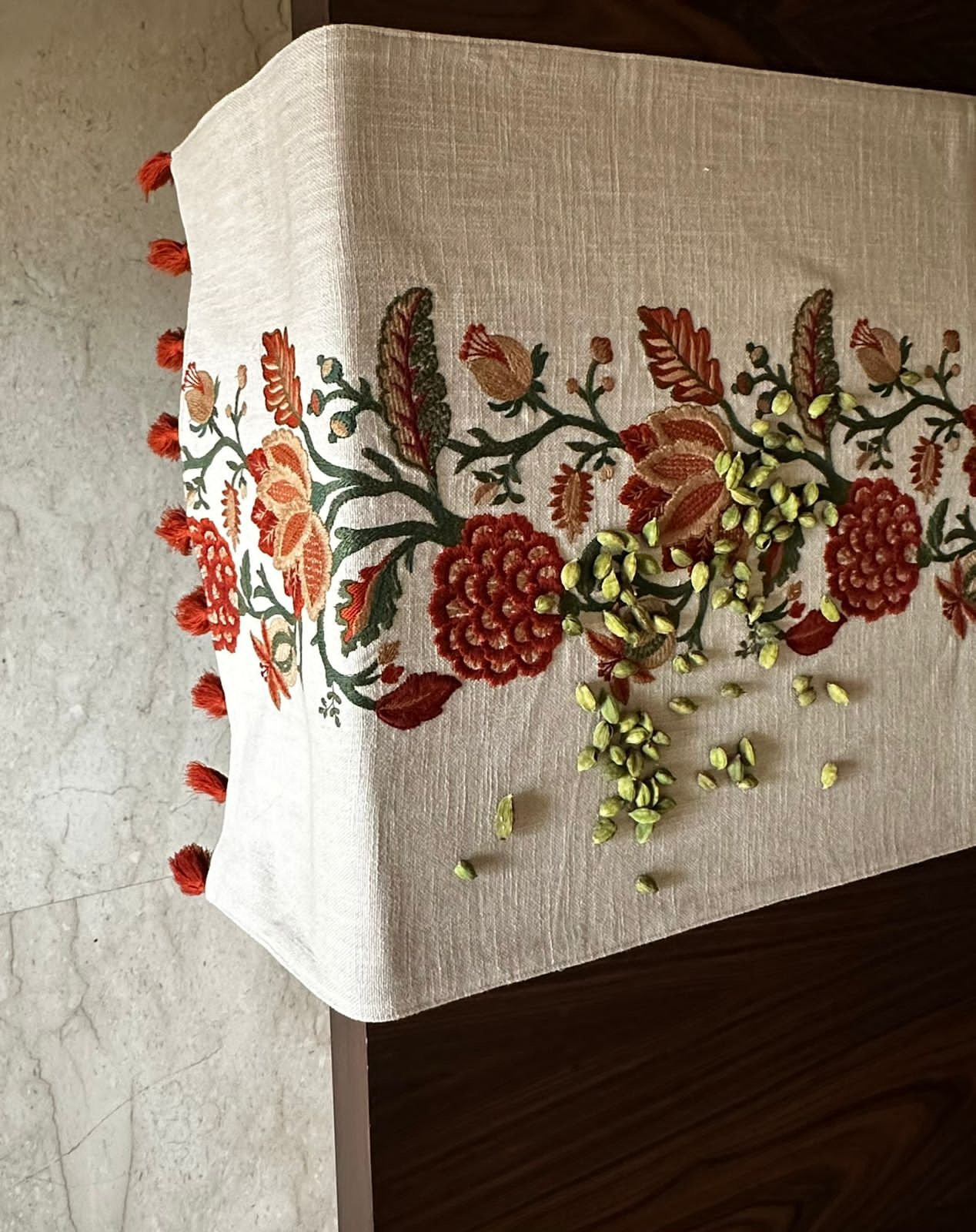 SAND FLORAL RUST EMBROIDERY TABLE RUNNER WITH TASSLES